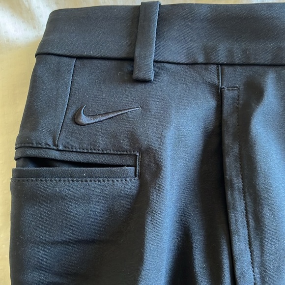 Nike Dry Fit tailored golf pants 34Wx34L - Picture 2 of 2